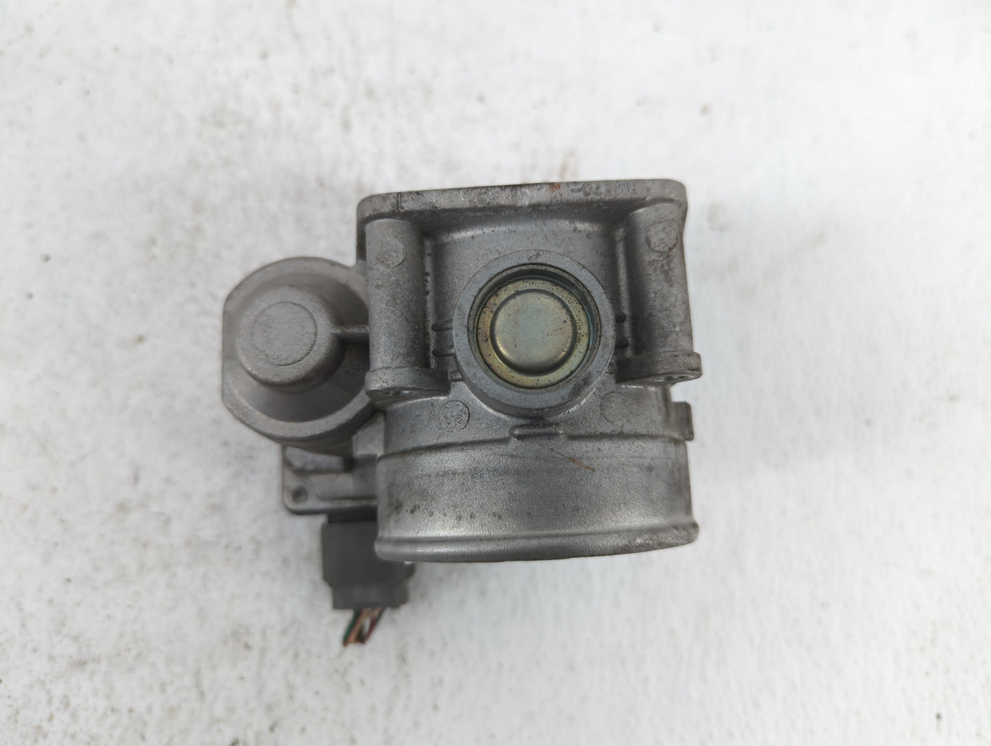 2014-2017 Subaru Forester Throttle Body P/N:P5613 1 Fits Fits 2014 2015 2016 2017 OEM Used Auto Parts - Oemusedautoparts1.co