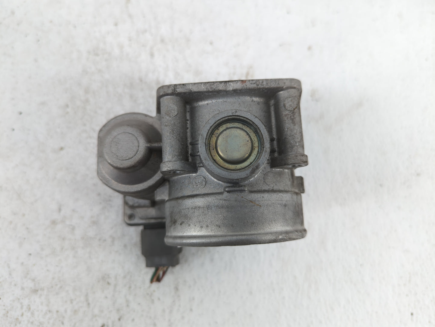 2014-2017 Subaru Forester Throttle Body P/N:P5613 1 Fits Fits 2014 2015 2016 2017 OEM Used Auto Parts - Oemusedautoparts1.co