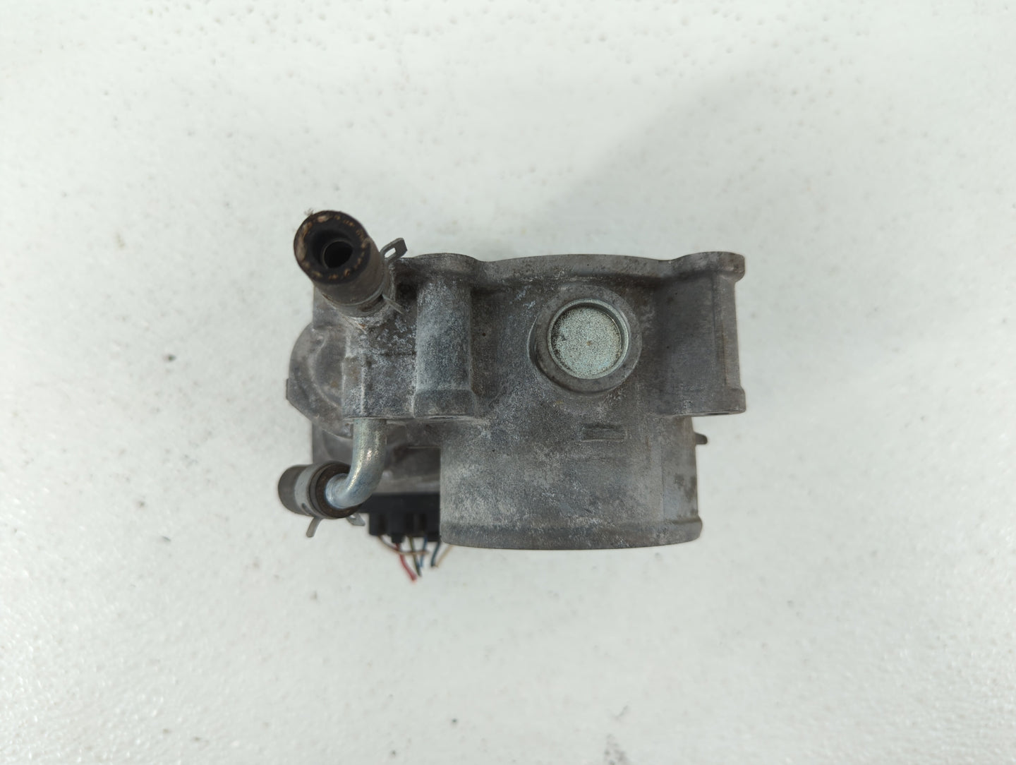 2011-2017 Subaru Forester Throttle Body P/N:16112AA380 Fits Fits 2011 2012 2013 2014 2015 2016 2017 OEM Used Auto Parts - Oe