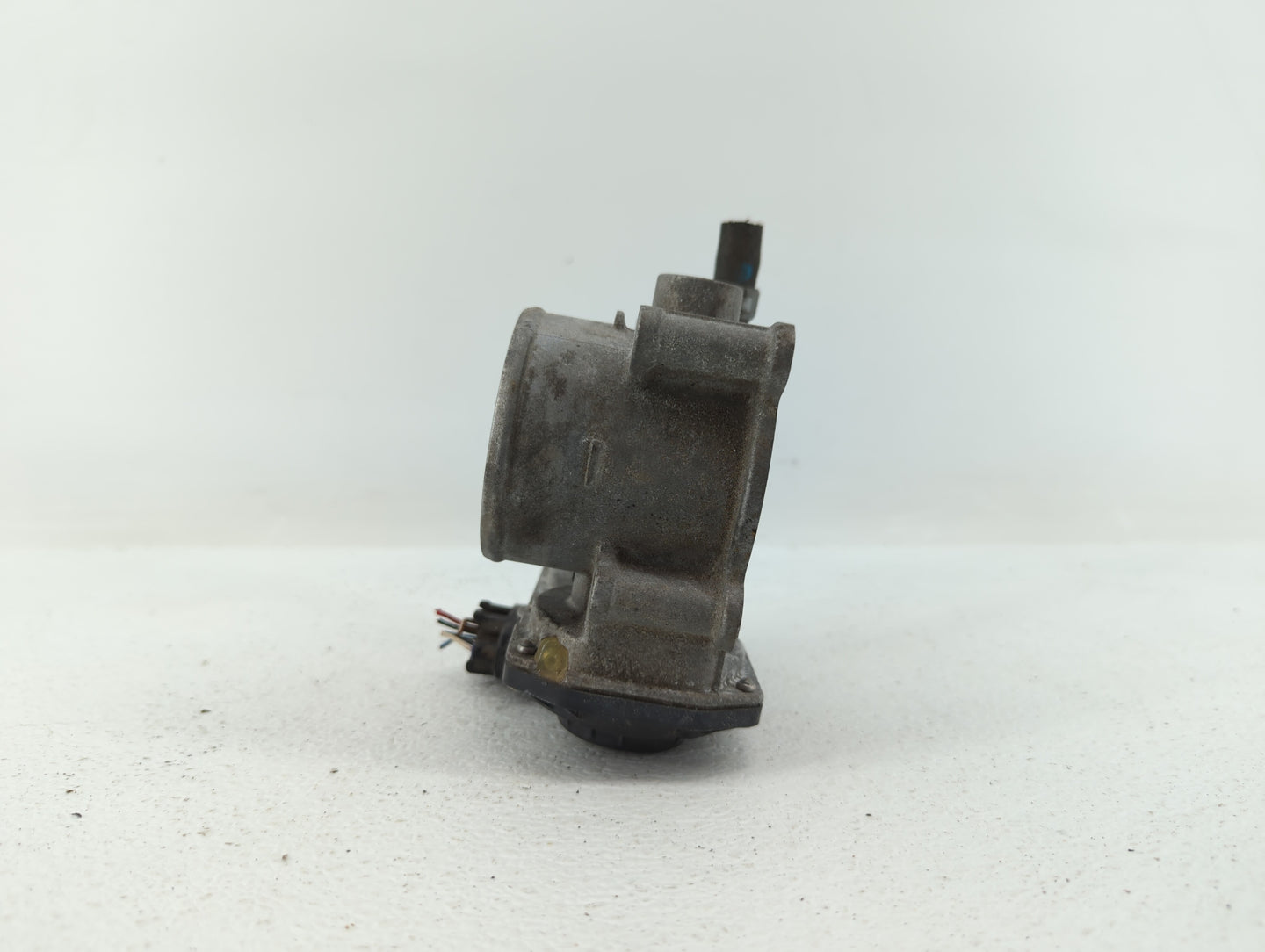 2011-2017 Subaru Forester Throttle Body P/N:16112AA380 Fits Fits 2011 2012 2013 2014 2015 2016 2017 OEM Used Auto Parts - Oe