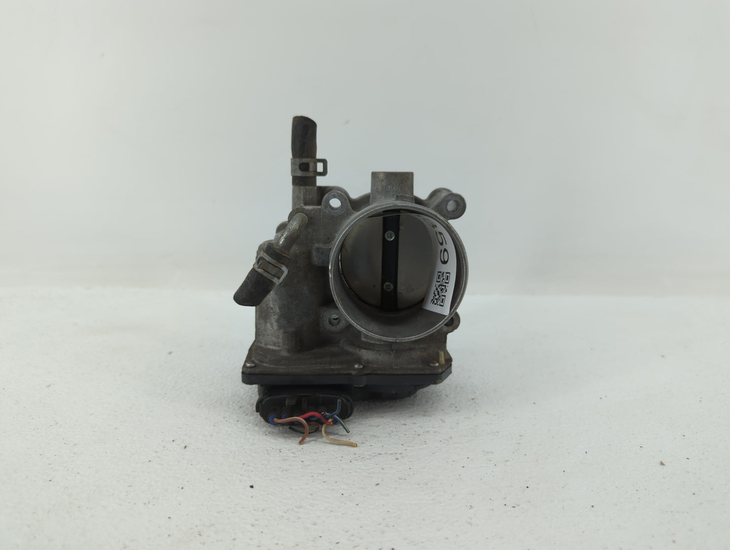 2011-2017 Subaru Forester Throttle Body P/N:16112AA380 Fits Fits 2011 2012 2013 2014 2015 2016 2017 OEM Used Auto Parts - Oe