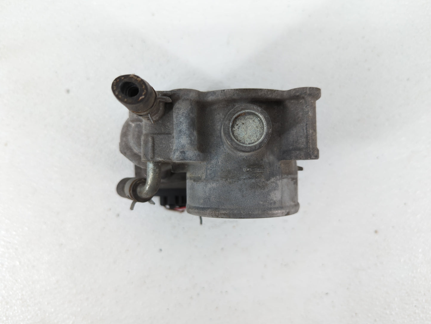 2011-2017 Subaru Forester Throttle Body P/N:16112AA380 Fits Fits 2011 2012 2013 2014 2015 2016 2017 OEM Used Auto Parts - Oe