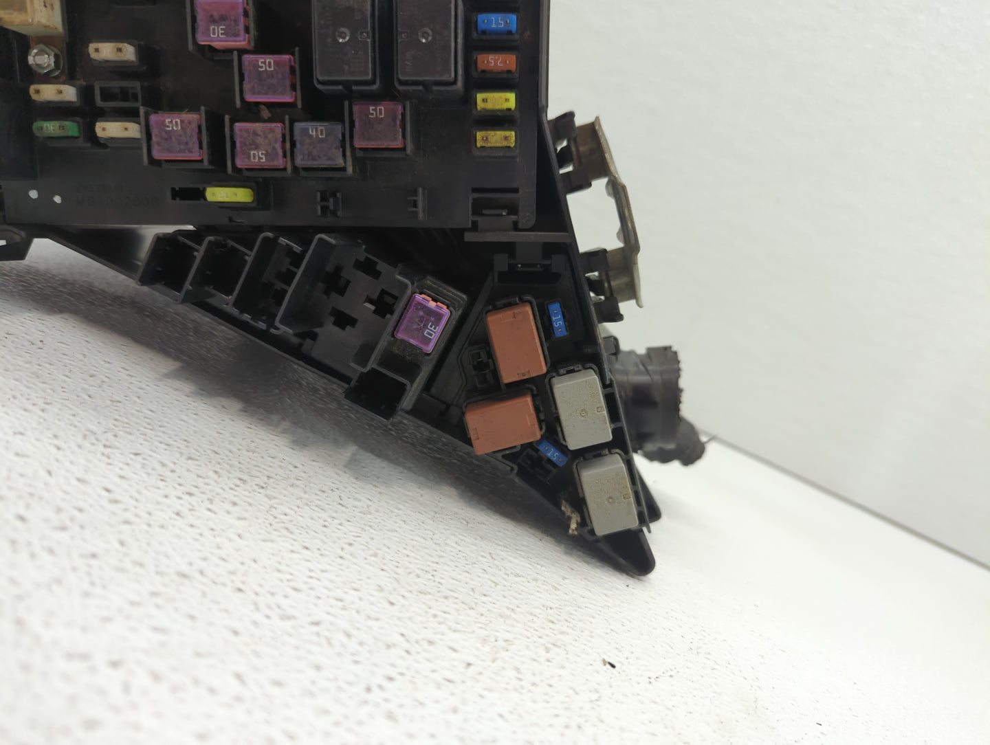 2016-2018 Subaru Forester Fusebox Fuse Box Panel Relay Module P/N:MB503601B Fits Fits 2016 2017 2018 OEM Used Auto Parts - O