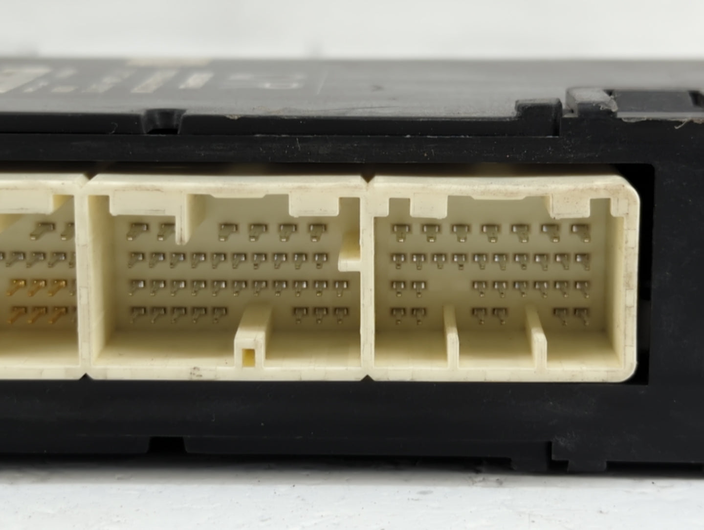 2014 Subaru Forester PCM Engine Control Computer ECU ECM PCU OEM P/N:112700-2072 22765AE220 Fits OEM Used Auto Parts - Oemus