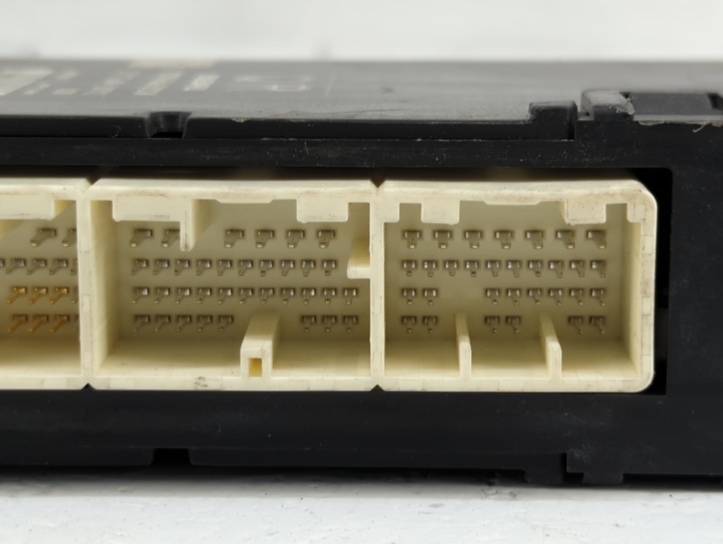 2014 Subaru Forester PCM Engine Control Computer ECU ECM PCU OEM P/N:112700-2072 22765AE220 Fits OEM Used Auto Parts - Oemus
