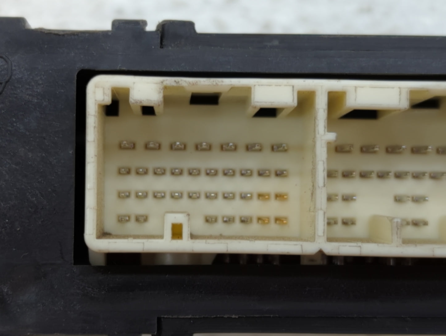 2014 Subaru Forester PCM Engine Control Computer ECU ECM PCU OEM P/N:112700-2072 22765AE220 Fits OEM Used Auto Parts - Oemus