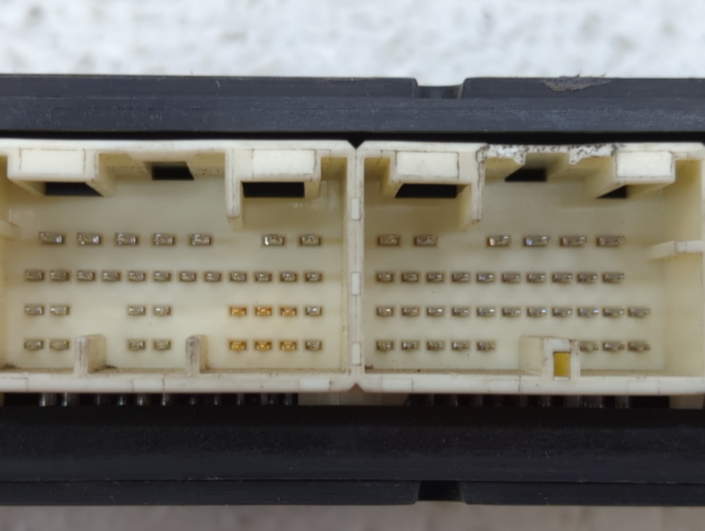 2014 Subaru Forester PCM Engine Control Computer ECU ECM PCU OEM P/N:112700-2072 22765AE220 Fits OEM Used Auto Parts - Oemus