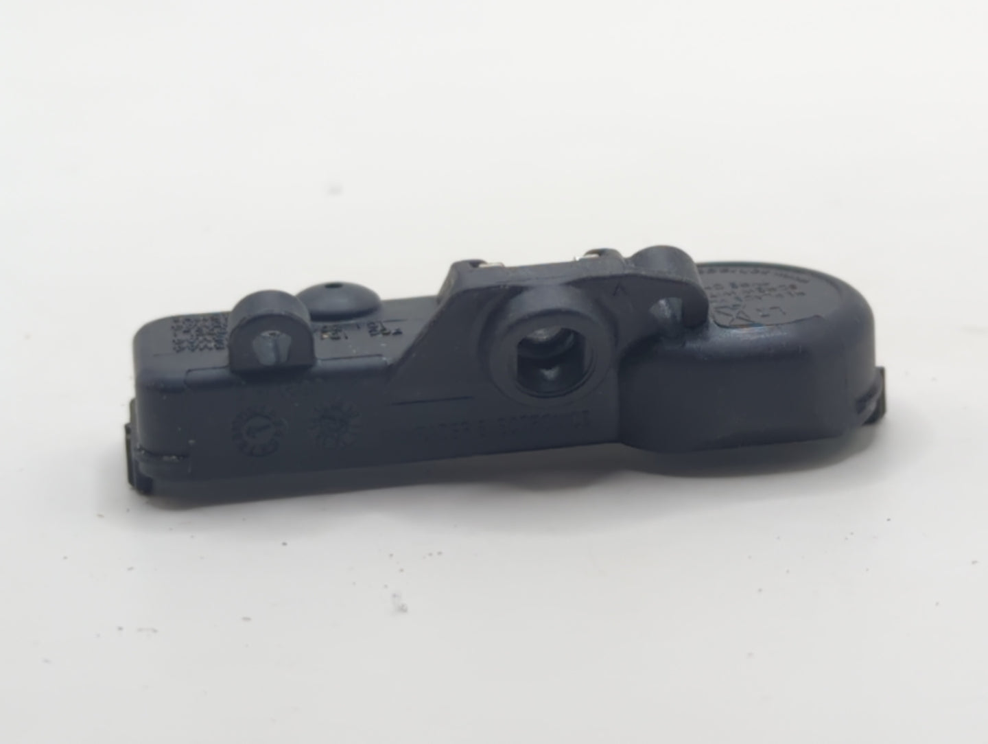 2014 Subaru Forester Tire Pressure Monitoring System Sensor Tpms - Oemusedautoparts1.com