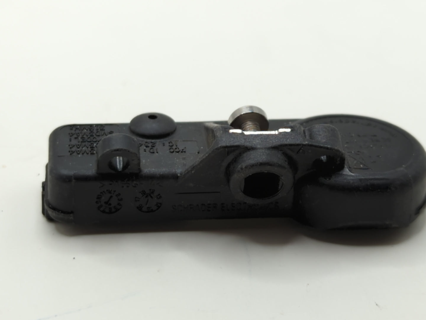 2014 Subaru Forester Tire Pressure Monitoring System Sensor Tpms - Oemusedautoparts1.com