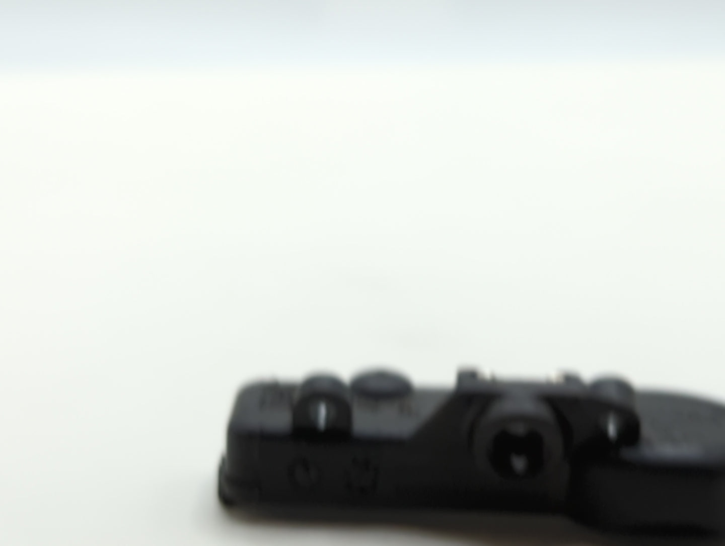2014 Subaru Forester Tire Pressure Monitoring System Sensor Tpms - Oemusedautoparts1.com