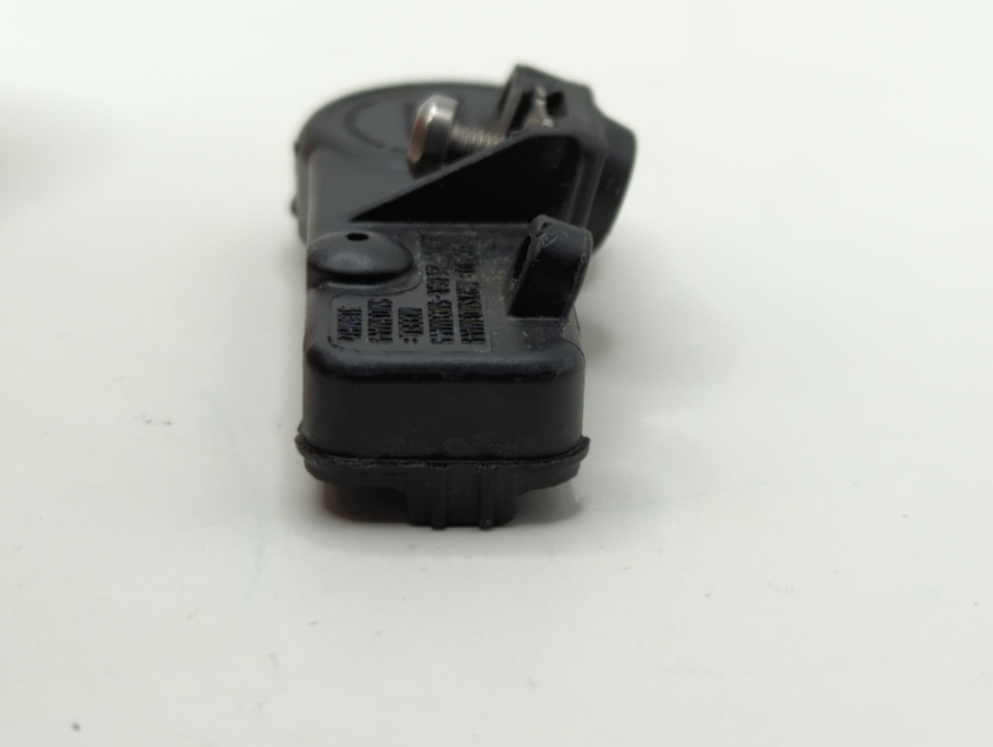 2014 Subaru Forester Tire Pressure Monitoring System Sensor Tpms - Oemusedautoparts1.com