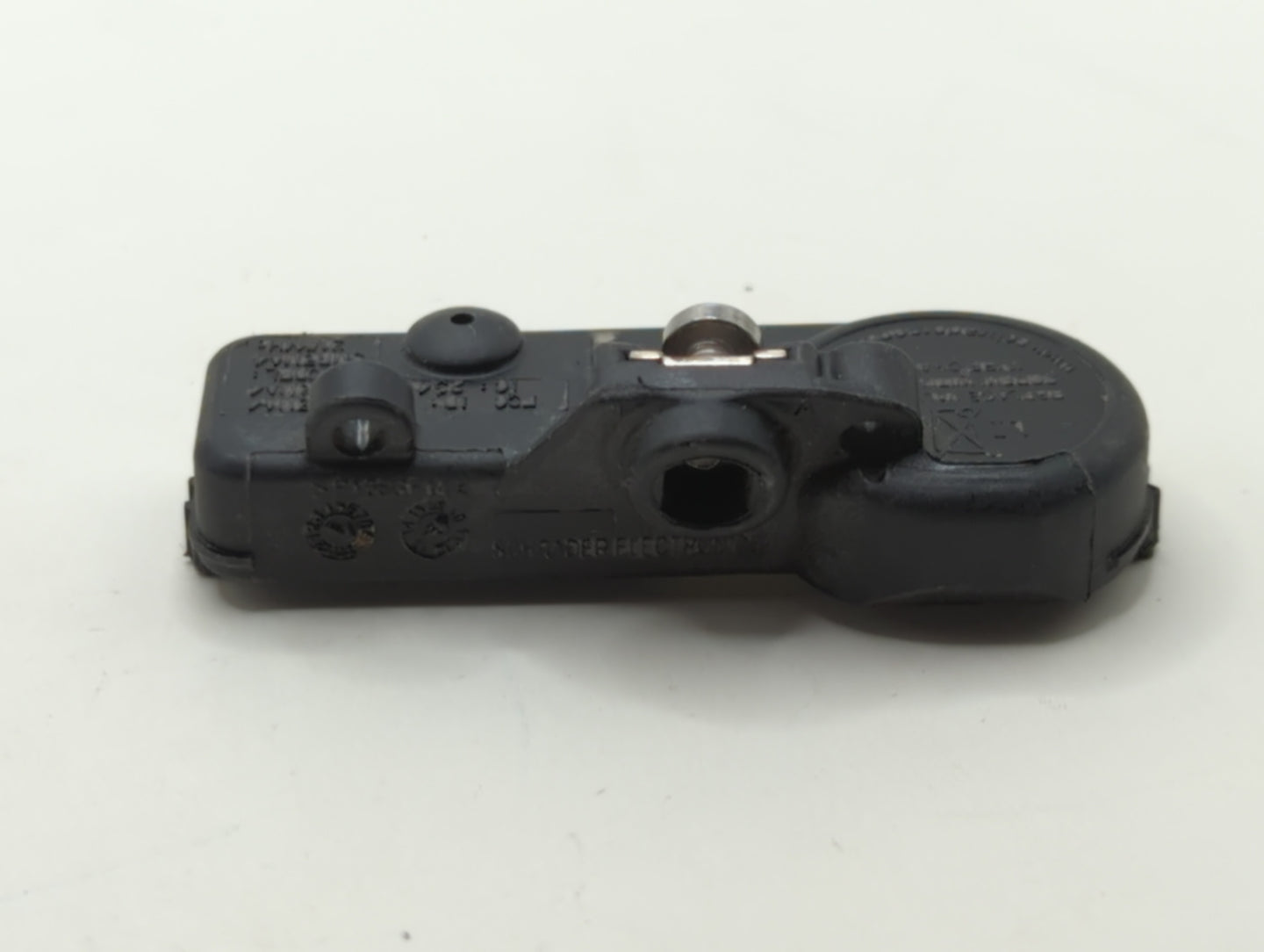 2014 Subaru Forester Tire Pressure Monitoring System Sensor Tpms - Oemusedautoparts1.com