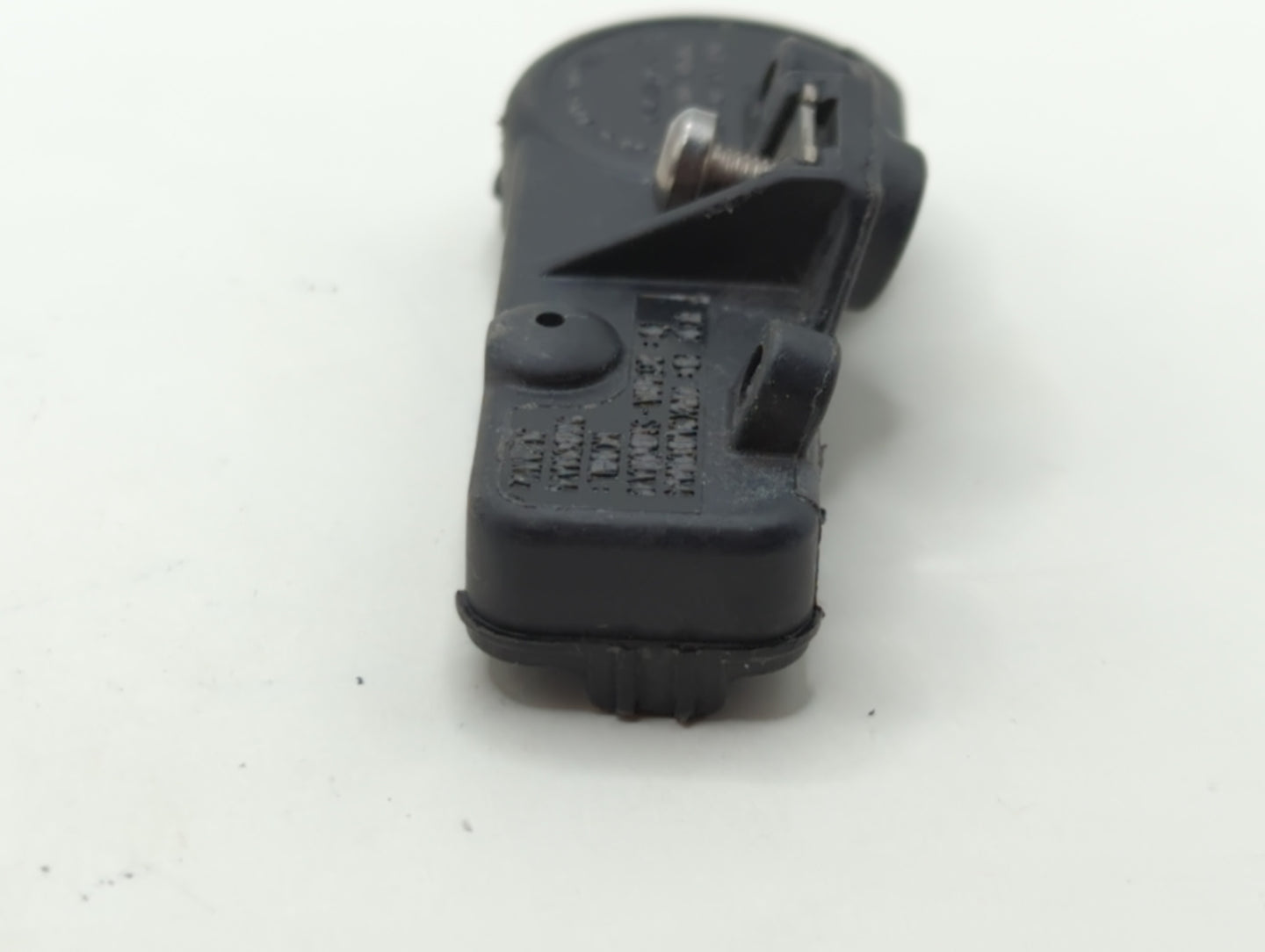 2014 Subaru Forester Tire Pressure Monitoring System Sensor Tpms - Oemusedautoparts1.com