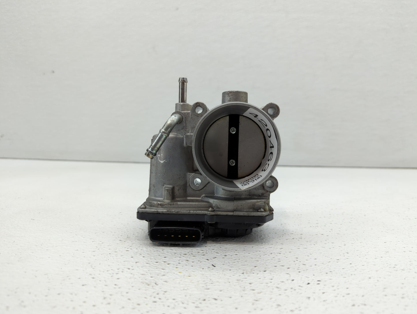 2011-2018 Subaru Forester Throttle Body P/N:16112AA380 Fits Fits 2011 2012 2013 2014 2015 2016 2017 2018 OEM Used Auto Parts