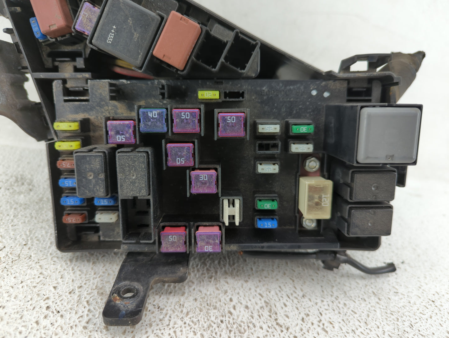 2014-2015 Subaru Forester Fusebox Fuse Box Panel Relay Module P/N:MB503601B MB100200B Fits Fits 2014 2015 OEM Used Auto Part