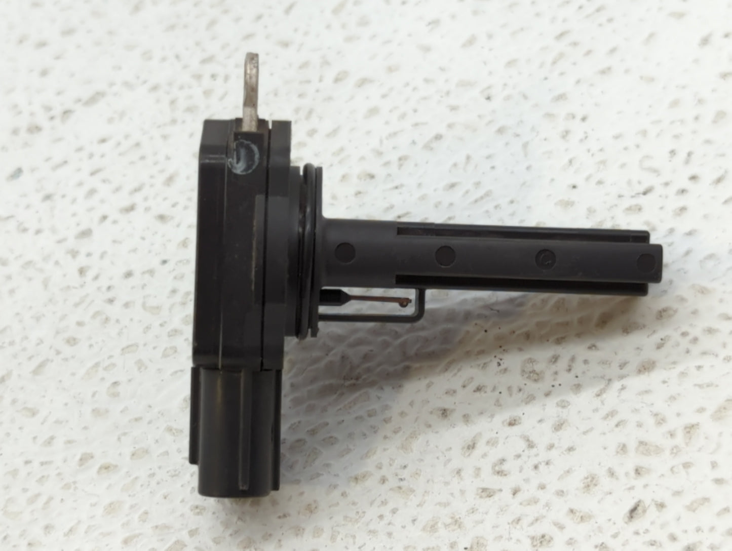 2014-2018 Subaru Forester Mass Air Flow Meter Maf - Oemusedautoparts1.com
