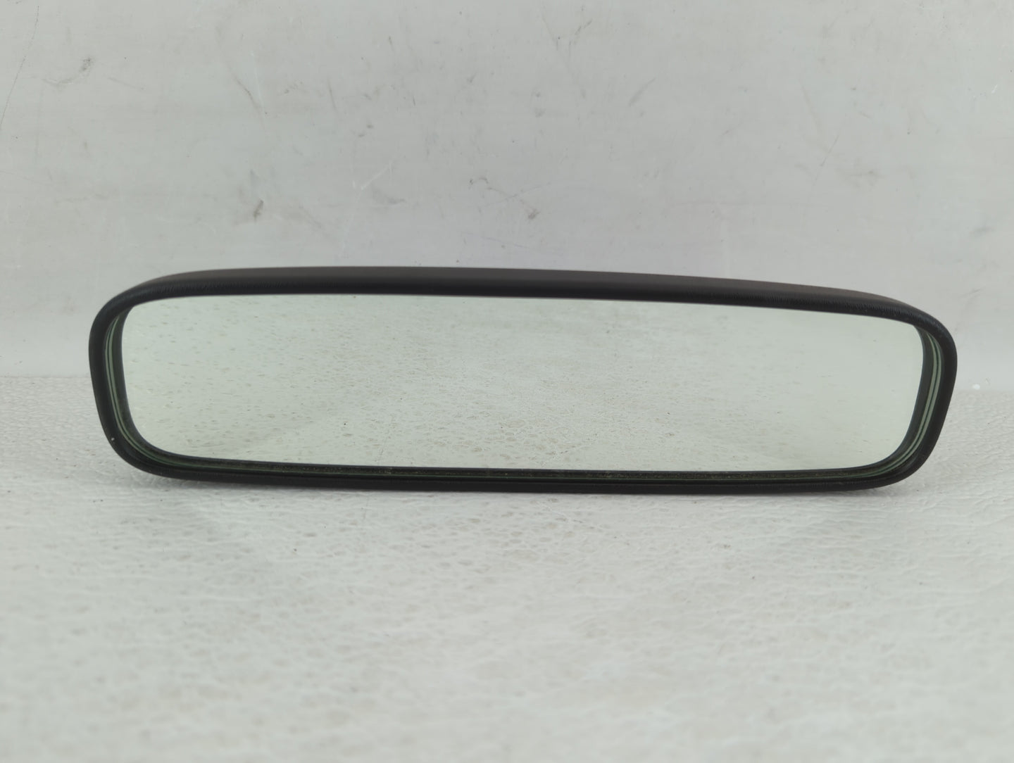 2014 Subaru Forester Interior Rear View Mirror Replacement OEM P/N:E4012197 E4022197 Fits OEM Used Auto Parts - Oemusedautop