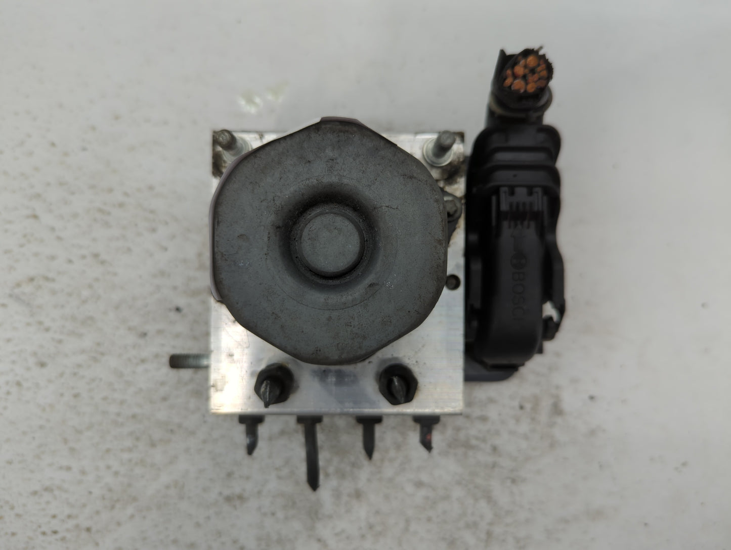 2014-2015 Subaru Forester ABS Pump Control Module Replacement P/N:27536SG080 Fits Fits 2014 2015 OEM Used Auto Parts - Oemus