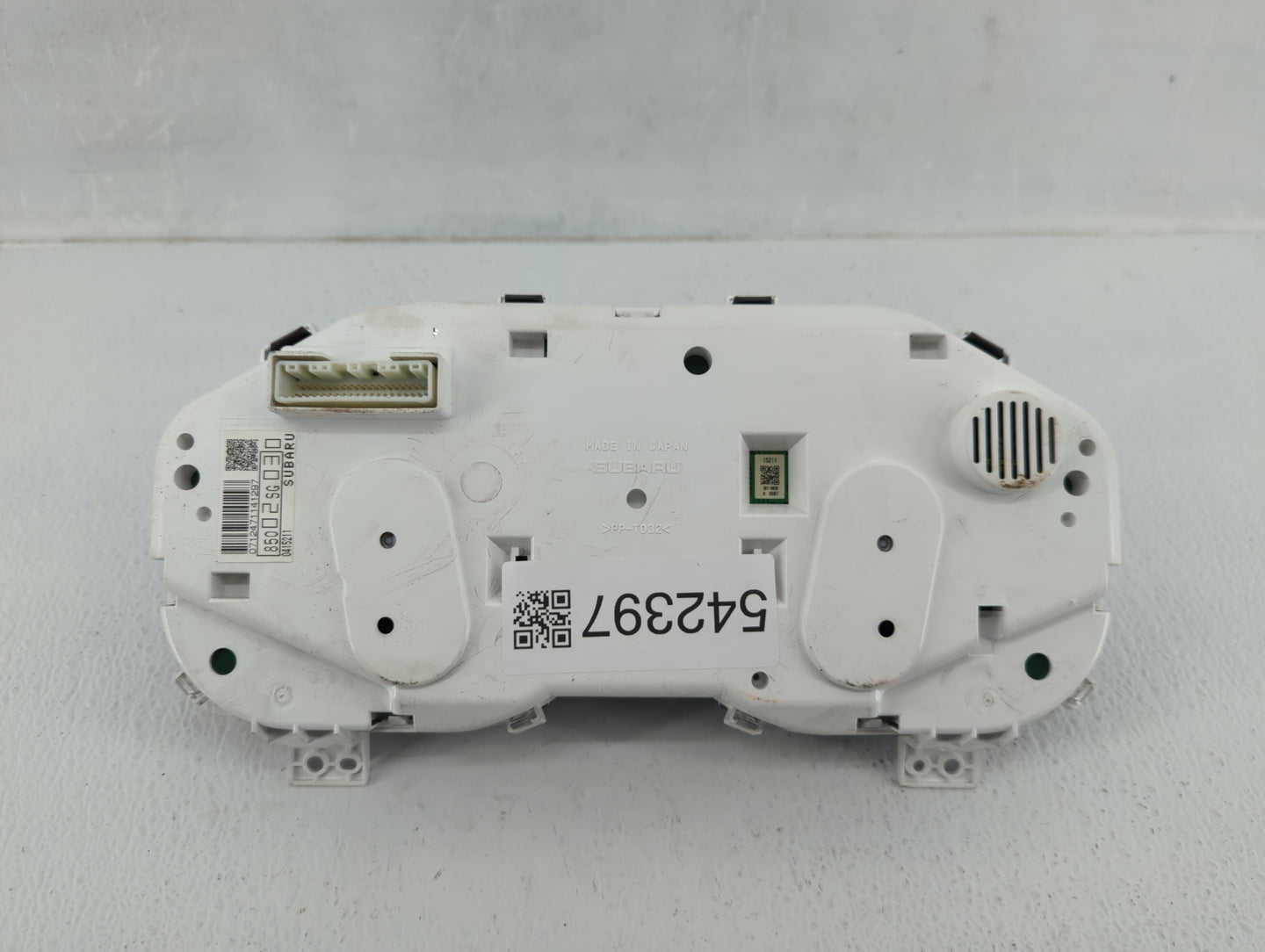 2014 Subaru Forester Instrument Cluster Speedometer Gauges P/N:85002SG030 Fits OEM Used Auto Parts - Oemusedautoparts1.com