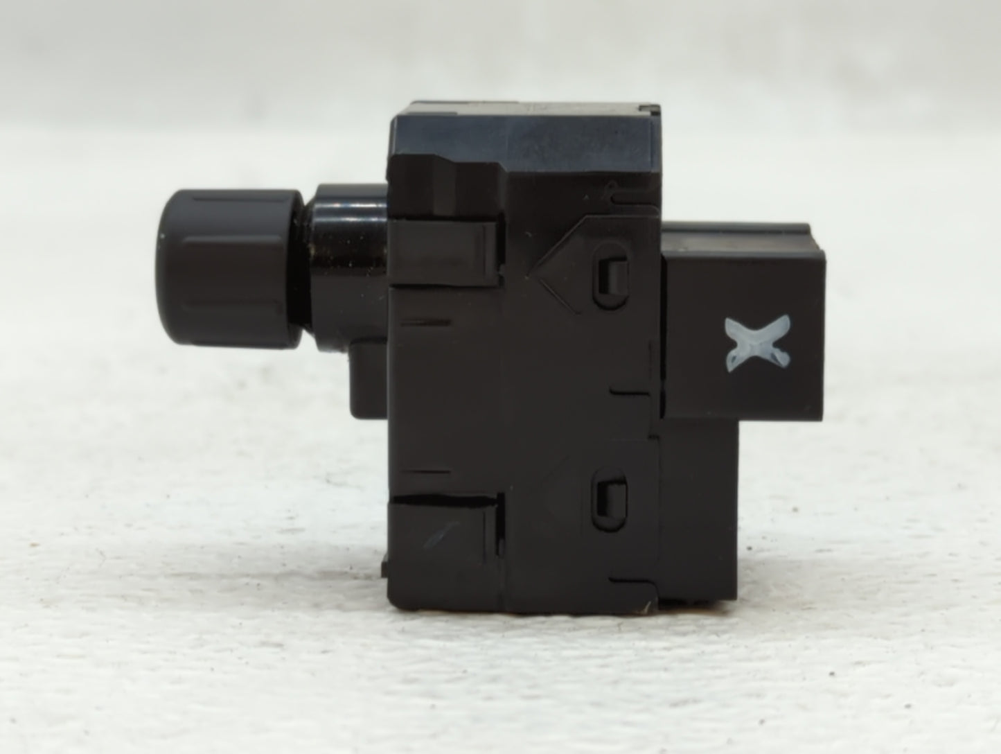 2014 Subaru Forester Master Power Window Switch Replacement Driver Side Left P/N:83061FJ010 Fits OEM Used Auto Parts - Oemus