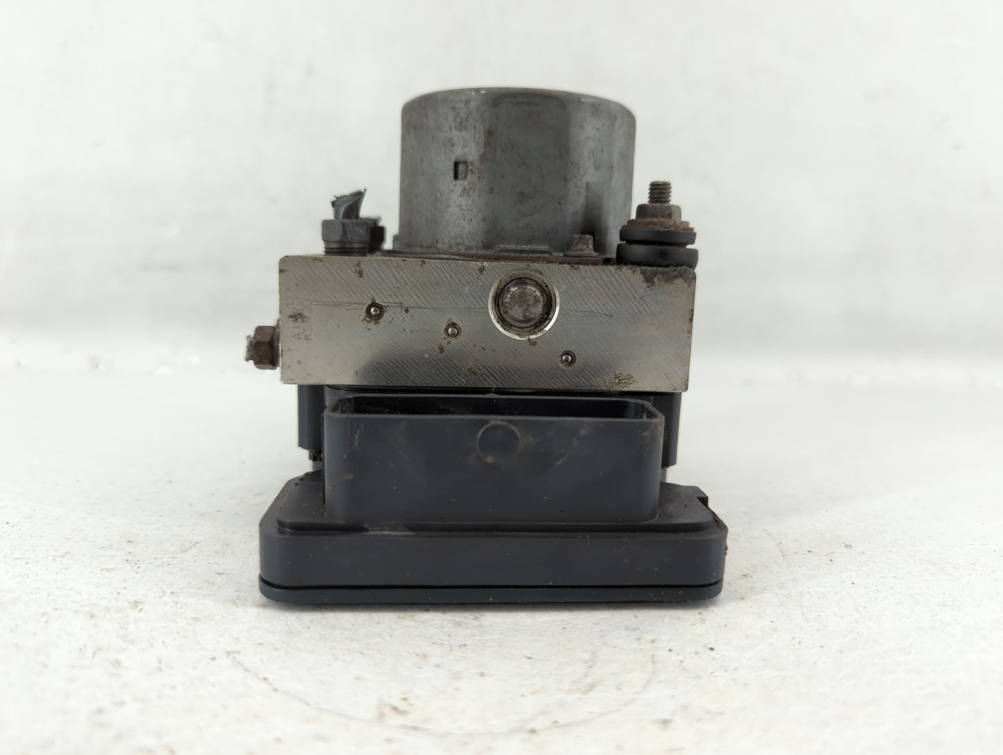 2014-2015 Subaru Forester ABS Pump Control Module Replacement P/N:27536SG000 Fits Fits 2014 2015 OEM Used Auto Parts - Oemus