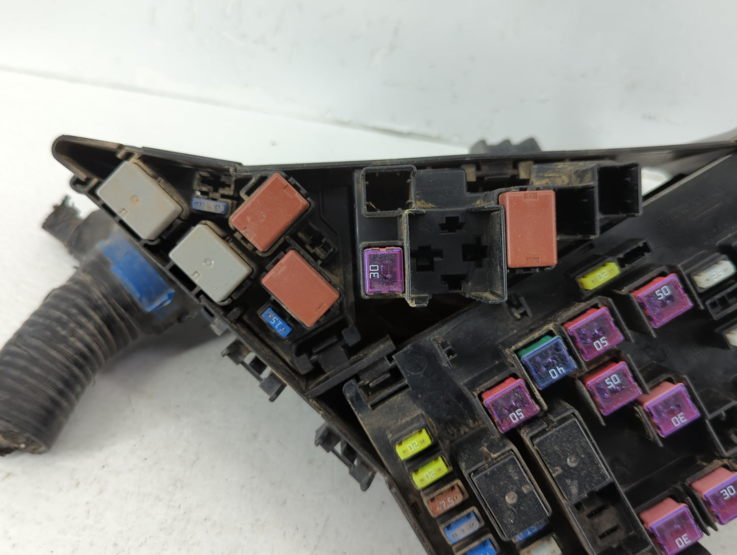 2014-2015 Subaru Forester Fusebox Fuse Box Panel Relay Module P/N:MB100200B Fits Fits 2014 2015 OEM Used Auto Parts - Oemuse
