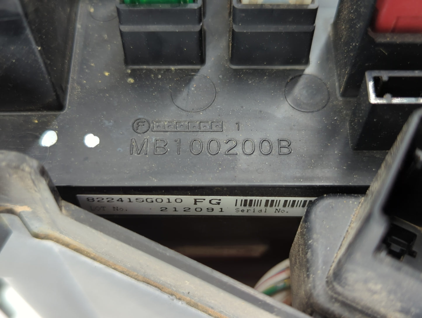2014-2015 Subaru Forester Fusebox Fuse Box Panel Relay Module P/N:MB100200B Fits Fits 2014 2015 OEM Used Auto Parts - Oemuse