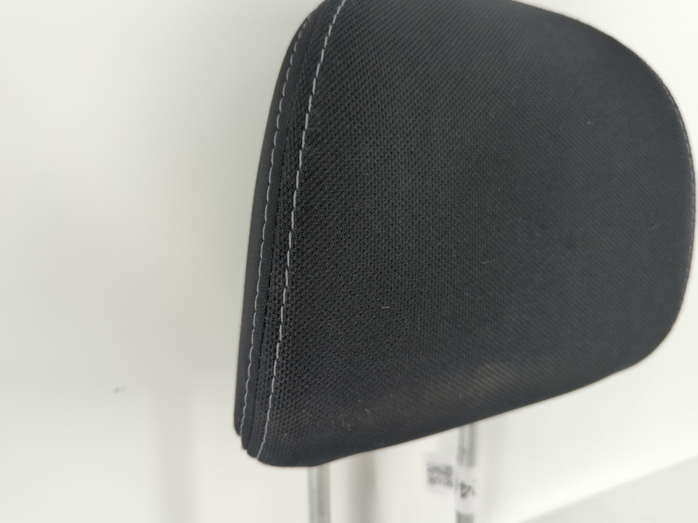 2014 Subaru Forester Headrest Head Rest Front Driver Passenger Seat Black - Oemusedautoparts1.com