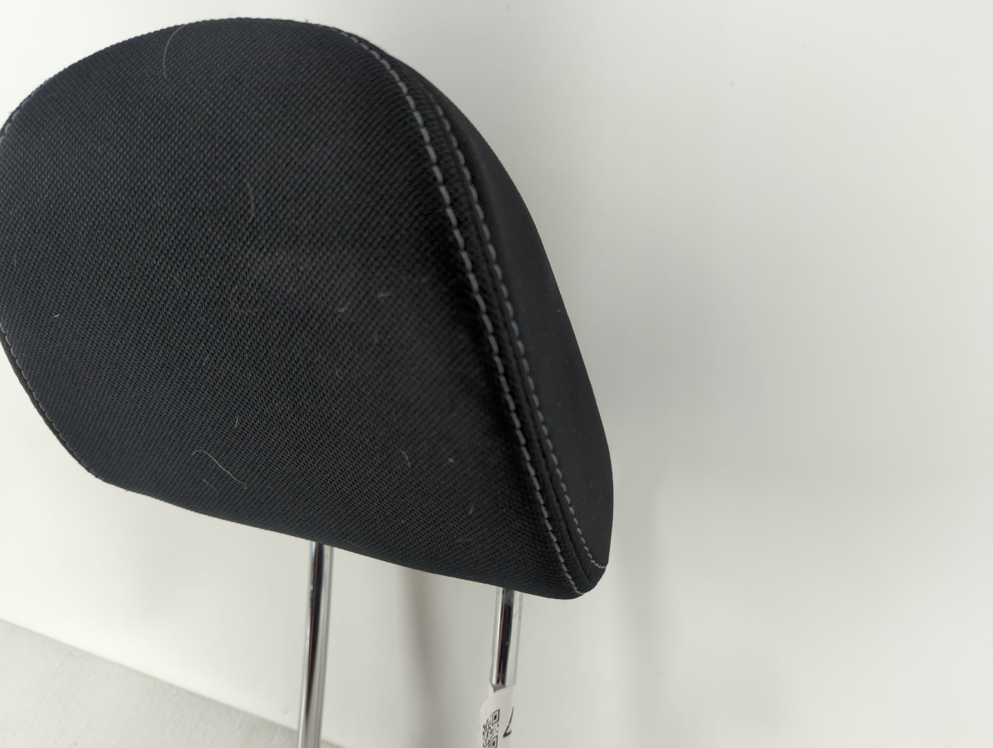 2014 Subaru Forester Headrest Head Rest Front Driver Passenger Seat Black - Oemusedautoparts1.com