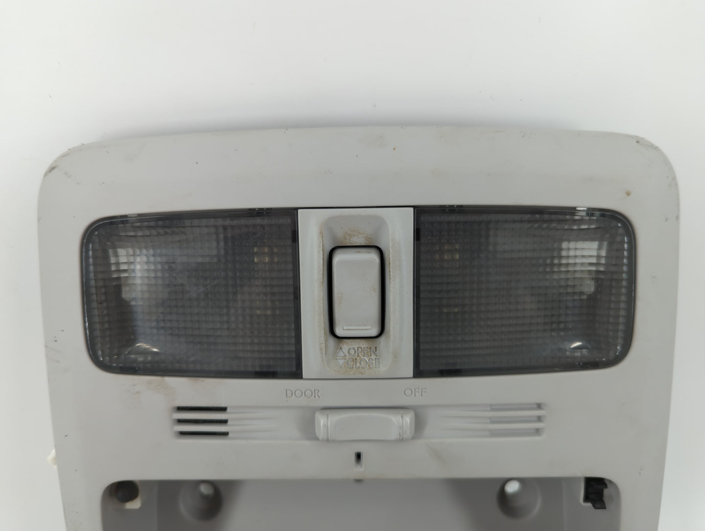 2010-2015 Subaru Forester Overhead Roof Console 623717 - Oemusedautoparts1.com