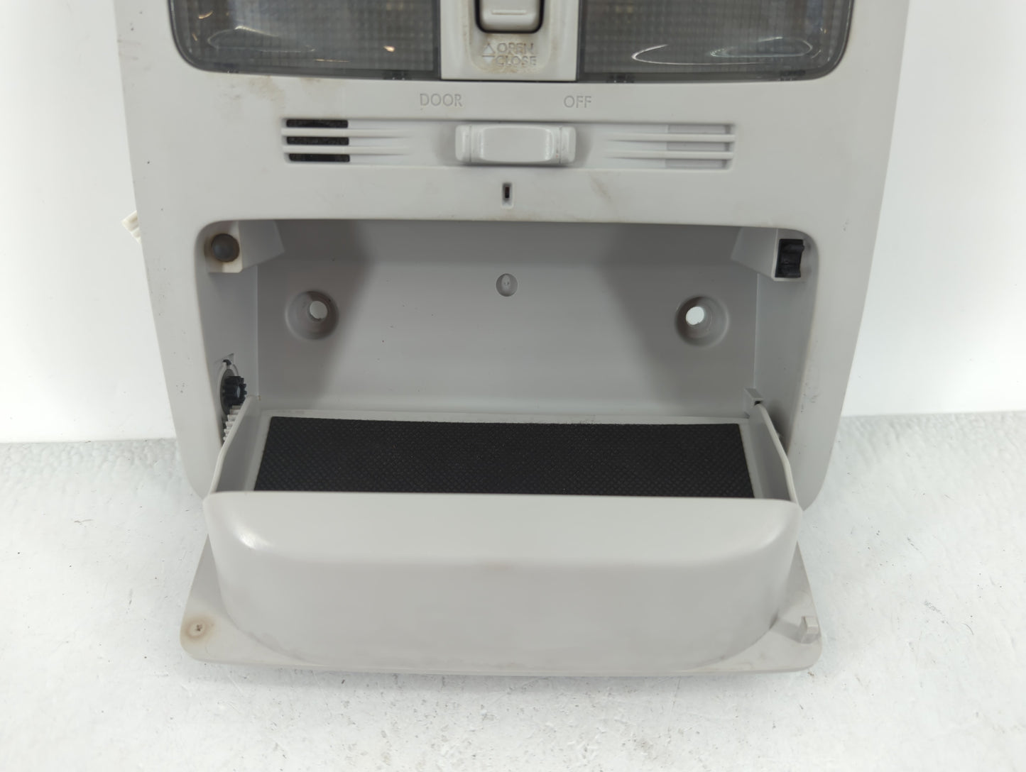 2014 Subaru Forester Overhead Roof Console - Oemusedautoparts1.com