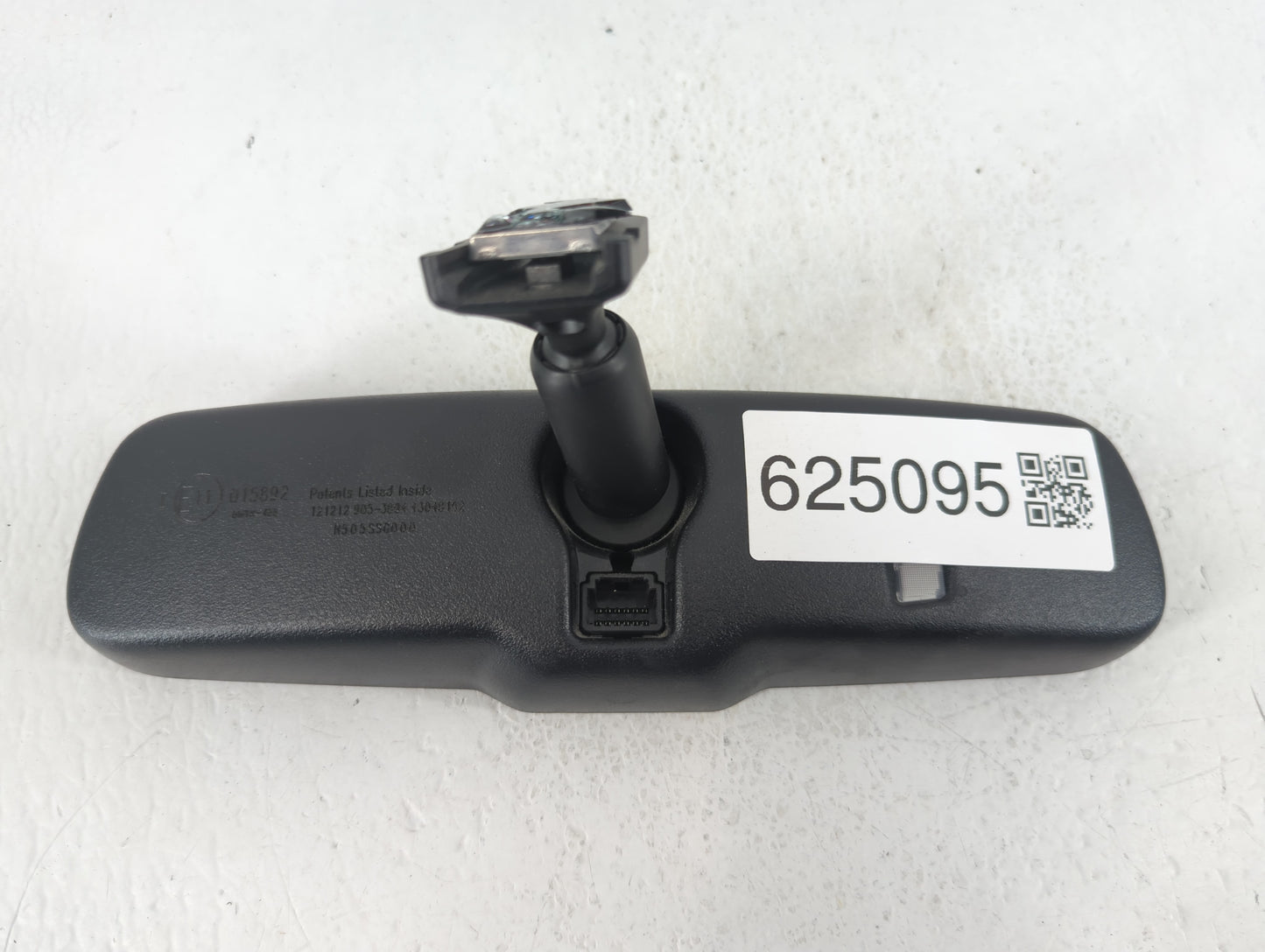 2014 Subaru Forester Interior Rear View Mirror Replacement OEM P/N:E4022197 Fits OEM Used Auto Parts - Oemusedautoparts1.com