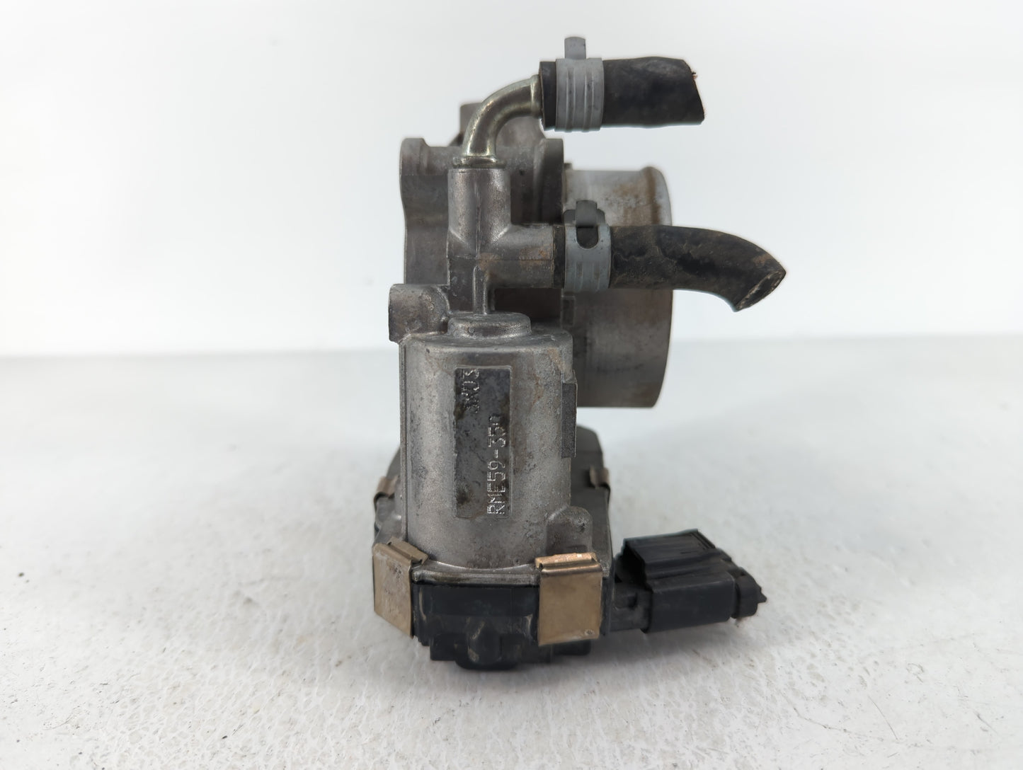 2014-2018 Subaru Forester Throttle Body P/N:RME59-350 Fits Fits 2014 2015 2016 2017 2018 2019 2020 2021 OEM Used Auto Parts 