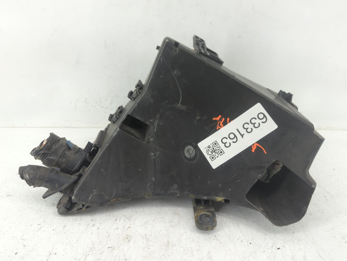 2014-2015 Subaru Forester Fusebox Fuse Box Panel Relay Module P/N:MB100200B Fits Fits 2014 2015 OEM Used Auto Parts - Oemuse