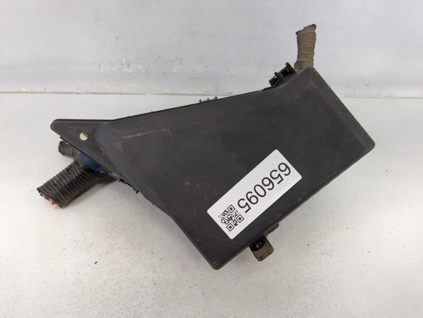 2014-2015 Subaru Forester Fusebox Fuse Box Panel Relay Module P/N:MB100200B Fits Fits 2014 2015 OEM Used Auto Parts - Oemuse
