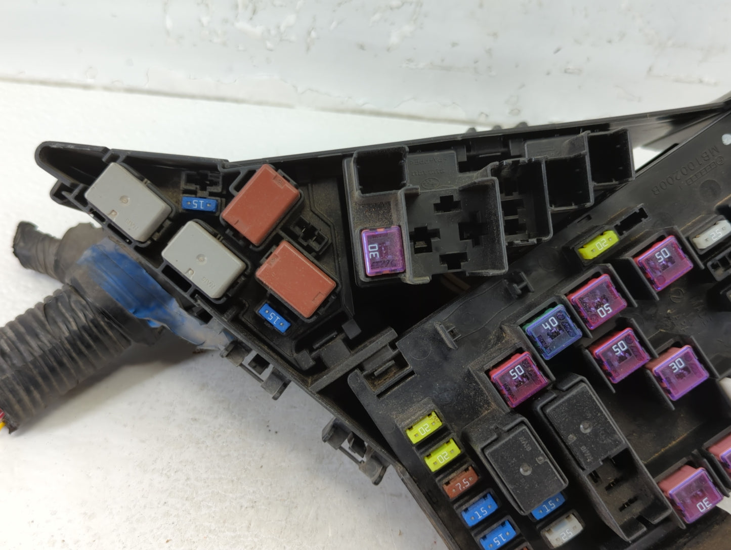 2014-2015 Subaru Forester Fusebox Fuse Box Panel Relay Module P/N:MB100200B Fits Fits 2014 2015 OEM Used Auto Parts - Oemuse