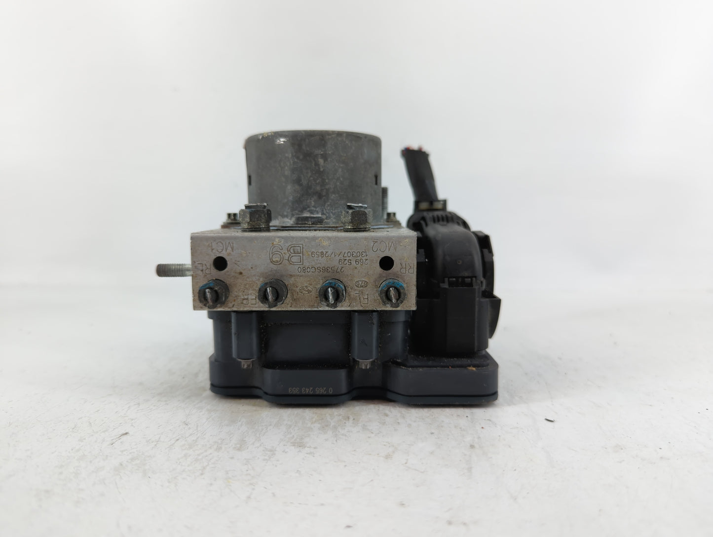 2014-2015 Subaru Forester ABS Pump Control Module Replacement P/N:4218377 265106452 Fits Fits 2014 2015 OEM Used Auto Parts 