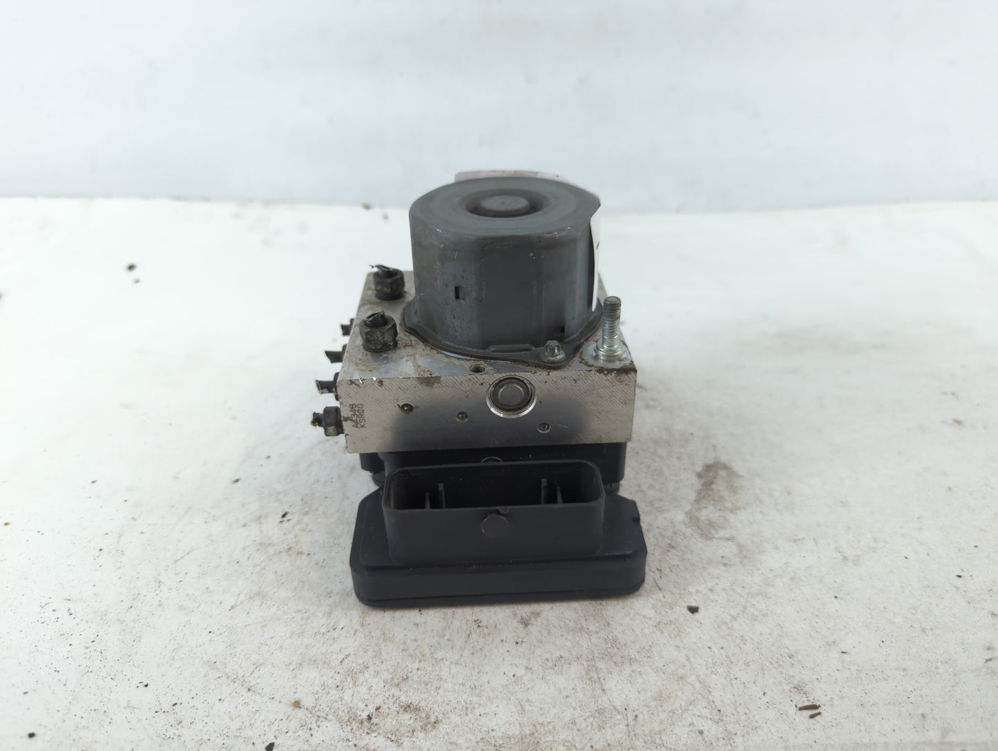 2014-2015 Subaru Forester ABS Pump Control Module Replacement P/N:27536SG080 4218377, 265106452 Fits Fits 2014 2015 OEM Used