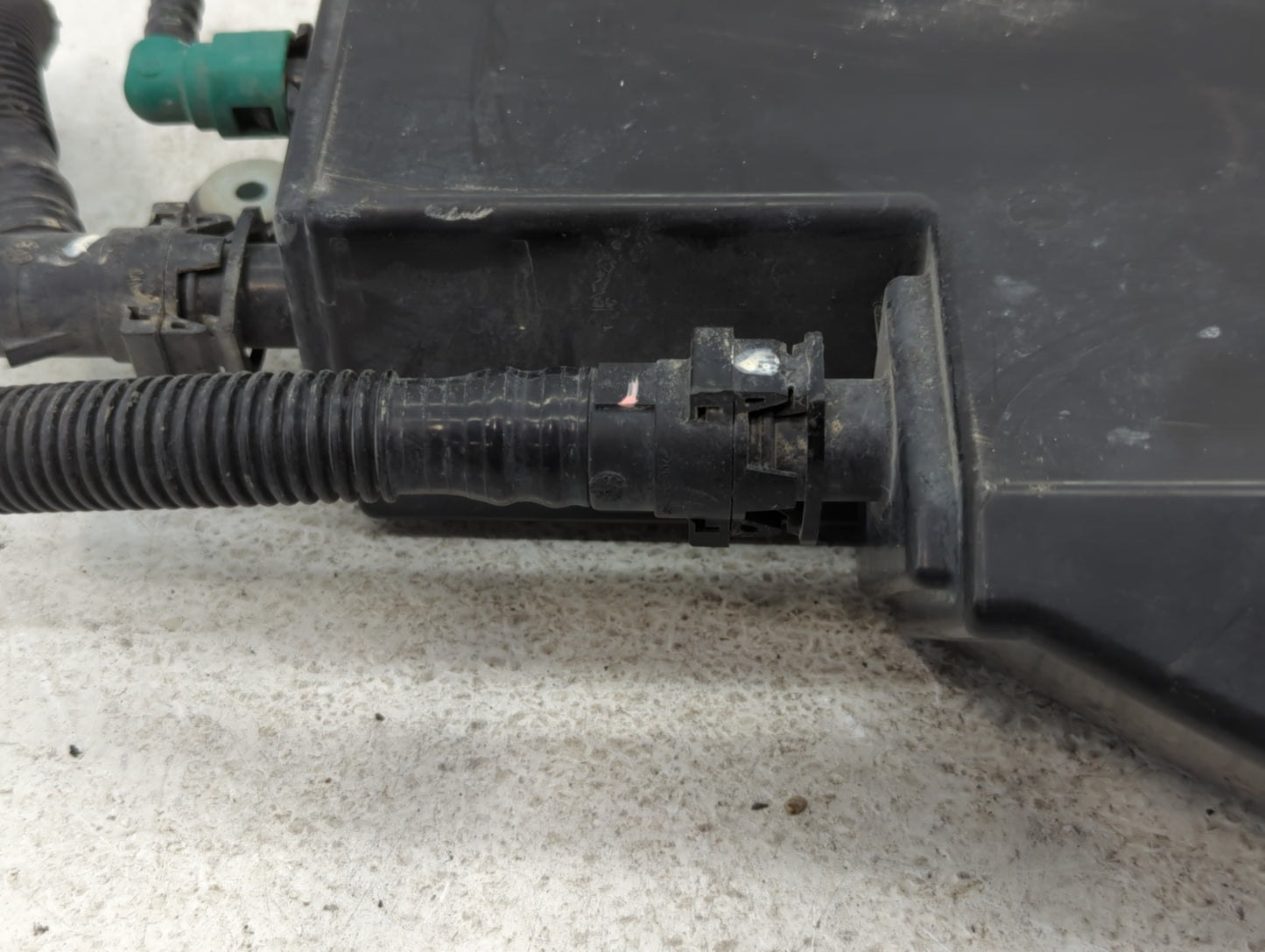 2014 Subaru Forester Fuel Vapor Charcoal Canister - Oemusedautoparts1.com