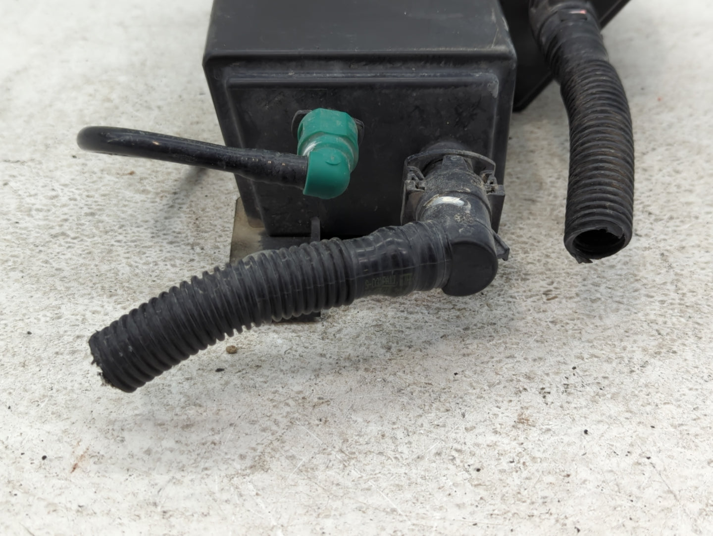 2014 Subaru Forester Fuel Vapor Charcoal Canister - Oemusedautoparts1.com