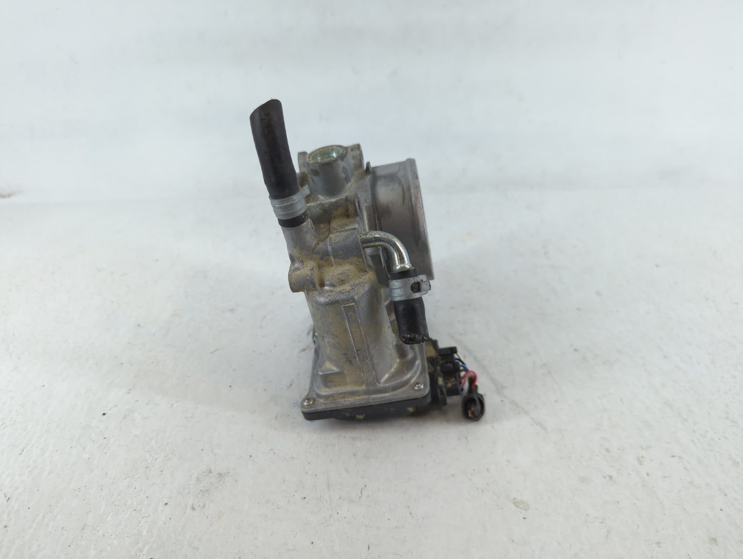 2011-2018 Subaru Forester Throttle Body P/N:142008Q07 16112AA380 Fits Fits 2011 2012 2013 2014 2015 2016 2017 2018 OEM Used 