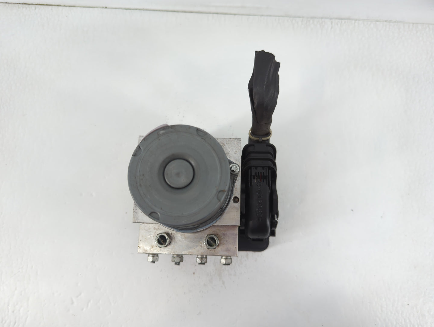 2014-2015 Subaru Forester ABS Pump Control Module Replacement P/N:27536SG061 140210/3/2257 Fits Fits 2014 2015 OEM Used Auto