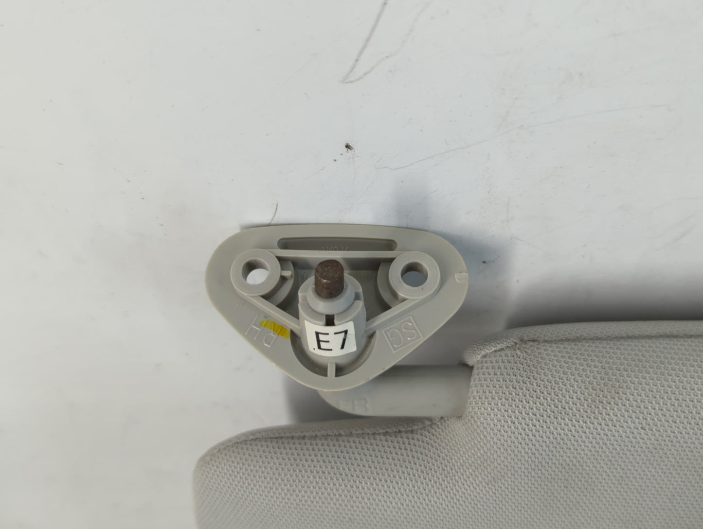 2014 Subaru Forester Sun Visor Shade Replacement Passenger Right Mirror Fits OEM Used Auto Parts - Oemusedautoparts1.com
