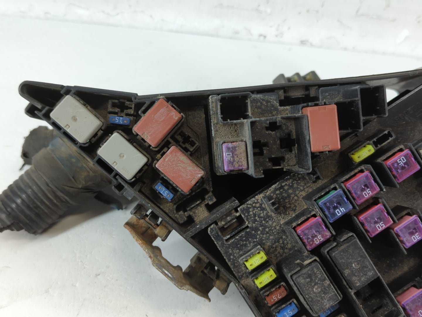 2014-2015 Subaru Forester Fusebox Fuse Box Panel Relay Module P/N:MB100200B Fits Fits 2014 2015 OEM Used Auto Parts - Oemuse