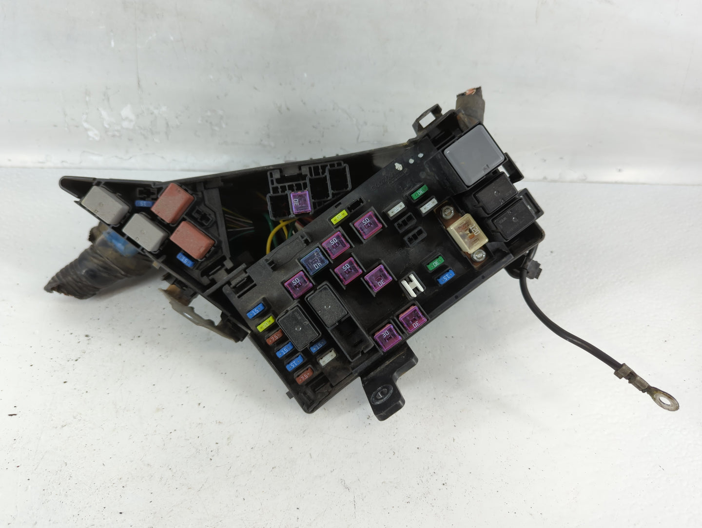 2014-2015 Subaru Forester Fusebox Fuse Box Panel Relay Module P/N:MB100200B Fits Fits 2014 2015 OEM Used Auto Parts - Oemuse