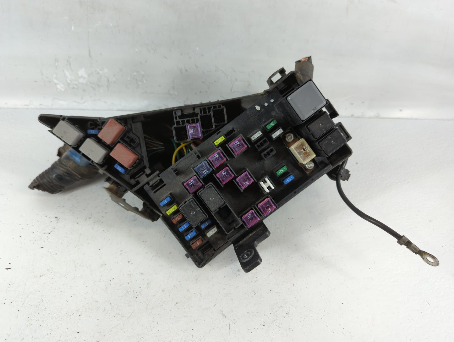2014-2015 Subaru Forester Fusebox Fuse Box Panel Relay Module P/N:MB100200B Fits Fits 2014 2015 OEM Used Auto Parts - Oemuse