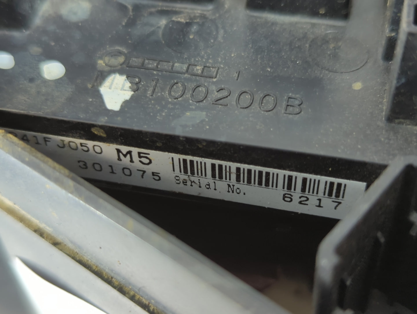 2014-2015 Subaru Forester Fusebox Fuse Box Panel Relay Module P/N:MB100200B Fits Fits 2014 2015 OEM Used Auto Parts - Oemuse