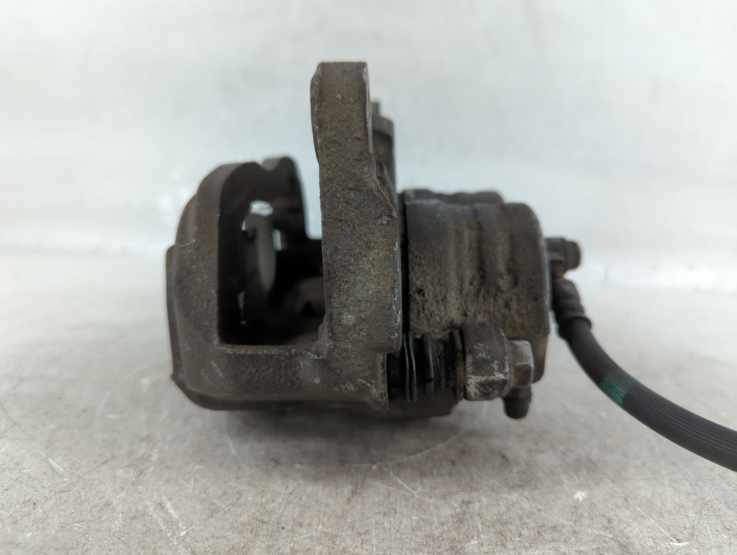 2010-2018 Subaru Forester Front Driver Left Brake Caliper - Oemusedautoparts1.com