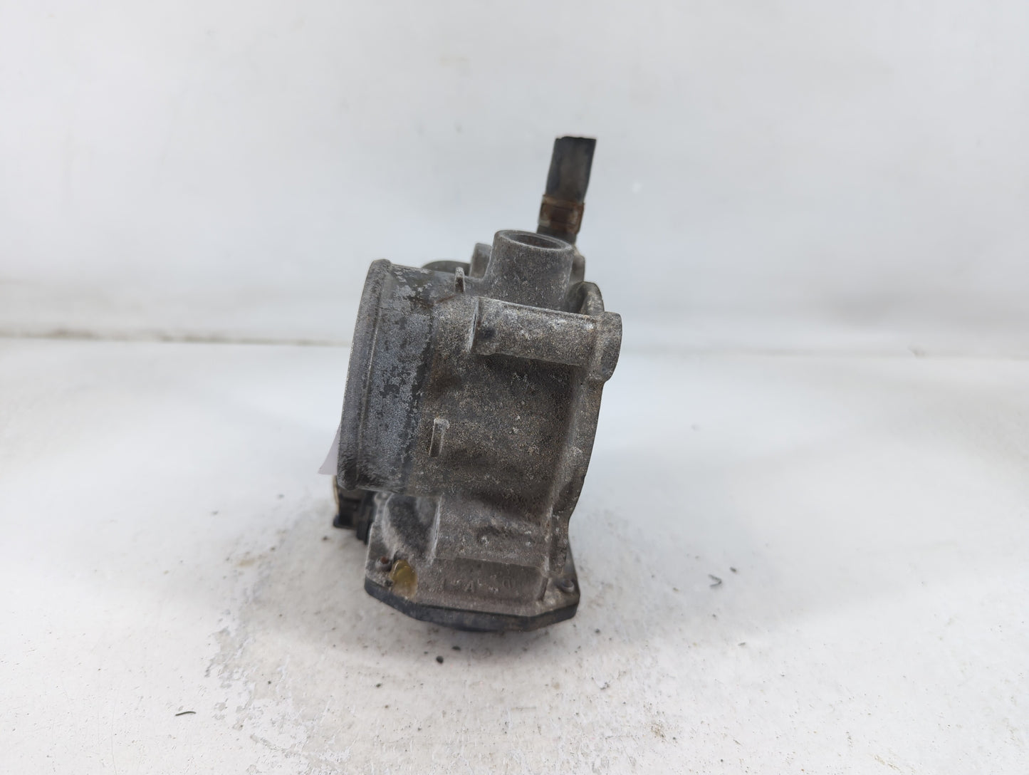 2011-2018 Subaru Forester Throttle Body P/N:16112AA380 Fits Fits 2011 2012 2013 2014 2015 2016 2017 2018 OEM Used Auto Parts