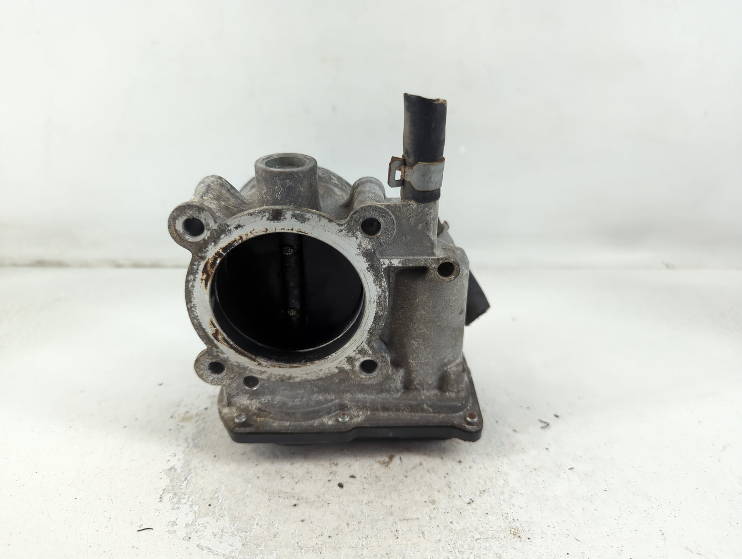 2011-2018 Subaru Forester Throttle Body P/N:16112AA380 Fits Fits 2011 2012 2013 2014 2015 2016 2017 2018 OEM Used Auto Parts
